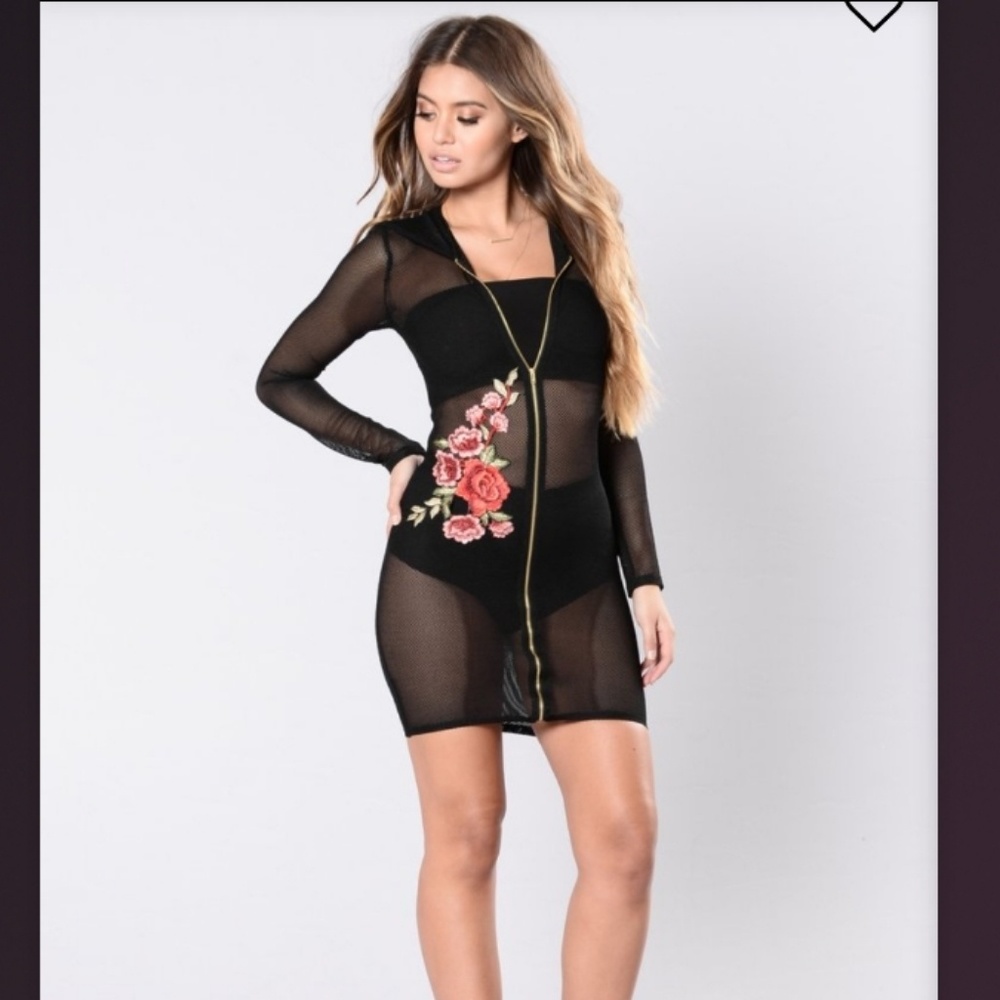 Fashion nova tryna work it out dress/coverup S